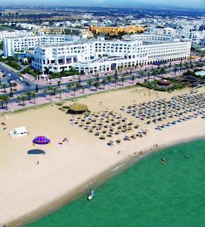 Private beach, white sand, sailing - Yasmine Beach  (Hammamet)