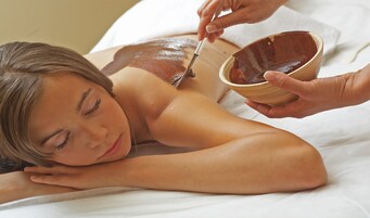 Couples treatment rooms, sauna, body treatments, hydrotherapy
