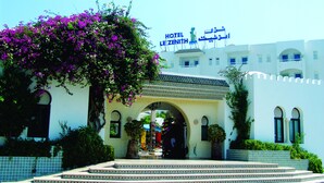 Unclassified image, 4 of 47, button - Anais (Hammamet)