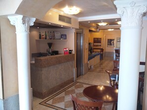 Bar (en la propiedad)