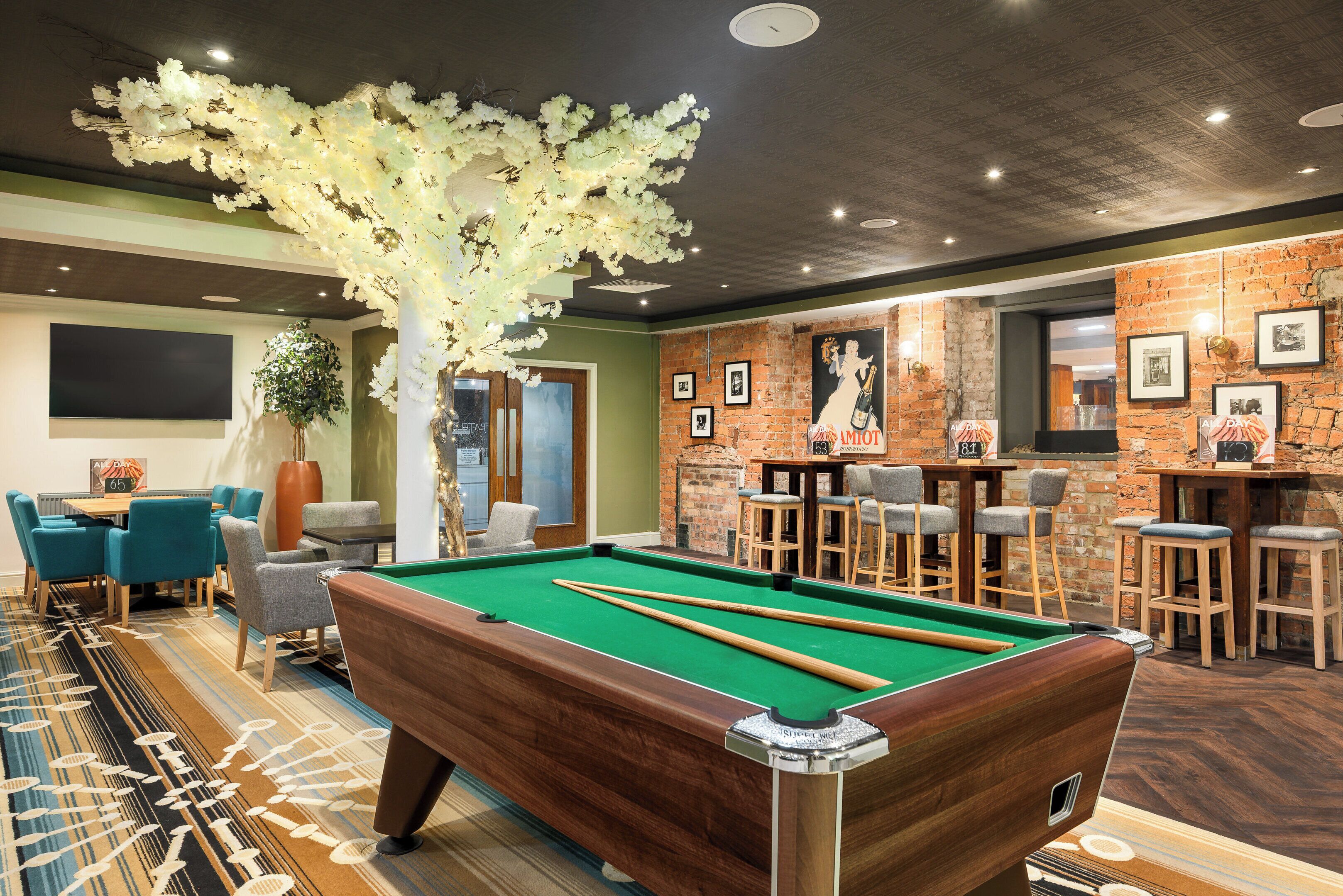 Photo - Holiday Inn Newcastle Jesmond by IHG