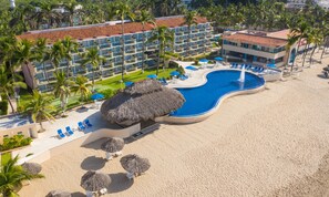 Front of property - Posada Real Ixtapa (Ixtapa)