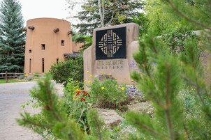Fachada del alojamiento