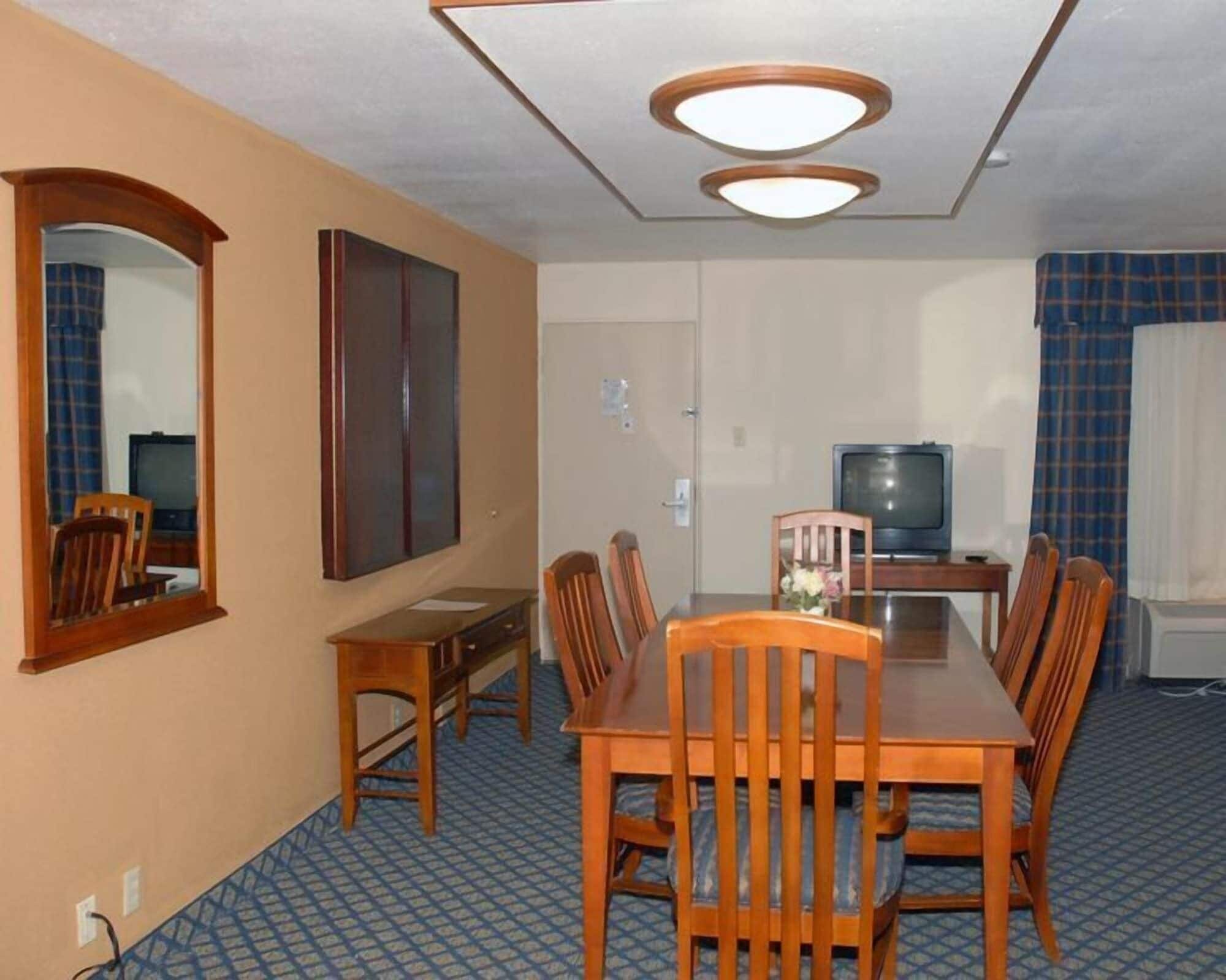 Photo - Motel 6-Gainesville, FL