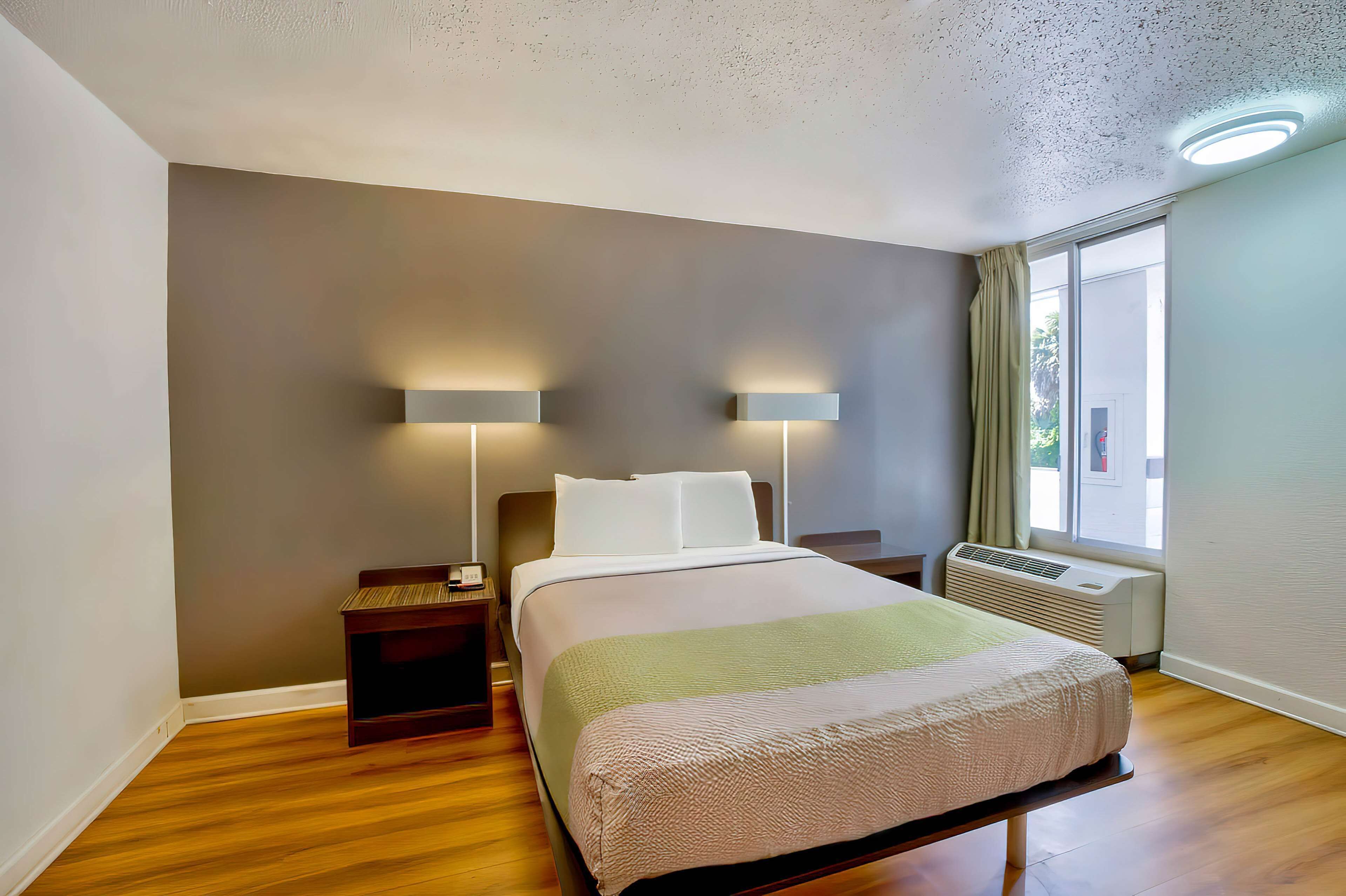 Photo - Motel 6-Gainesville, FL