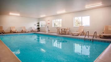 Indendørs pool