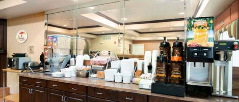 Petit déjeuner continental compris tous les jours