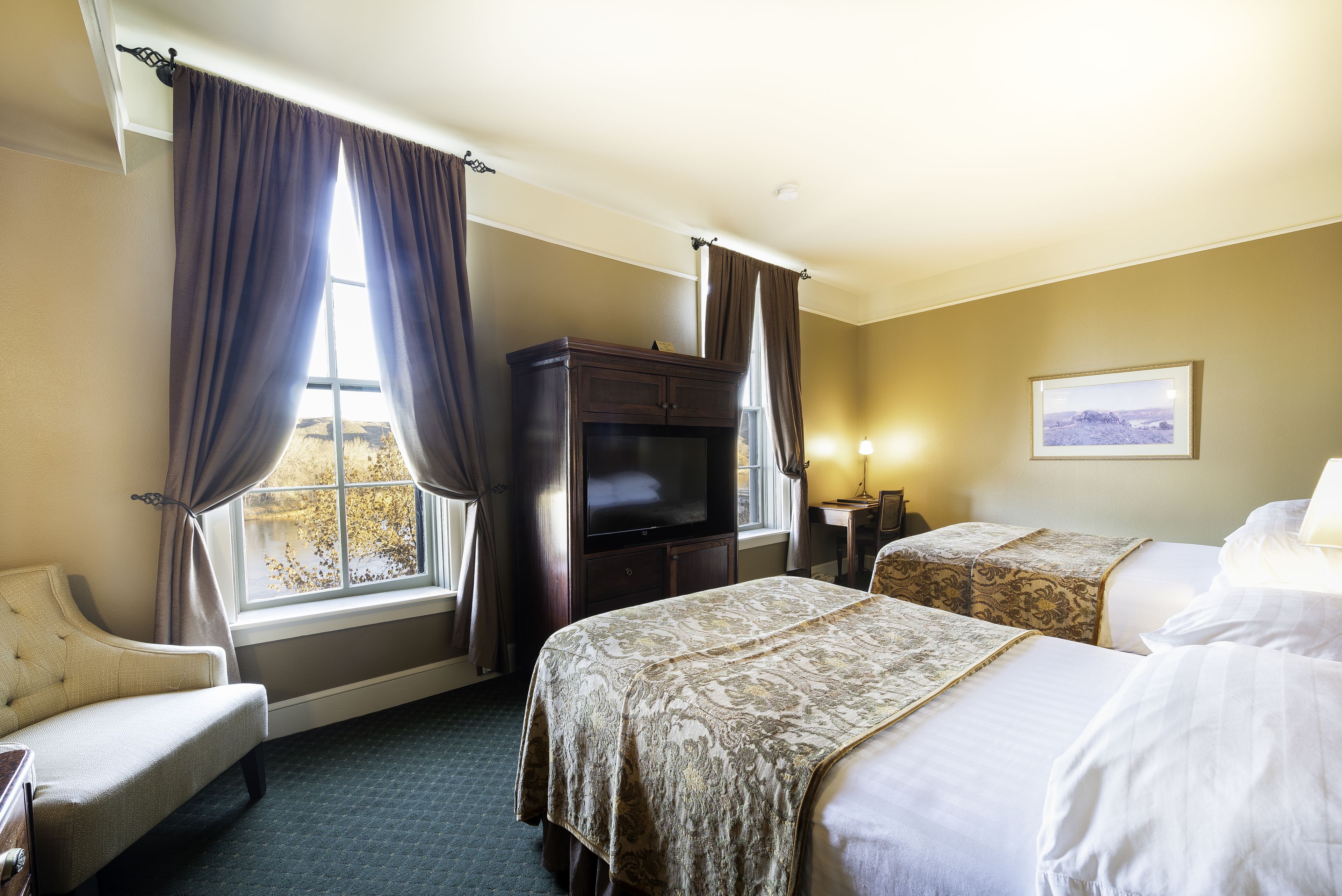 deluxe double room, 1 bedroom | 1 bedroom, desk, iron/ironing board, free wifi