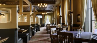Grand Union Hotel