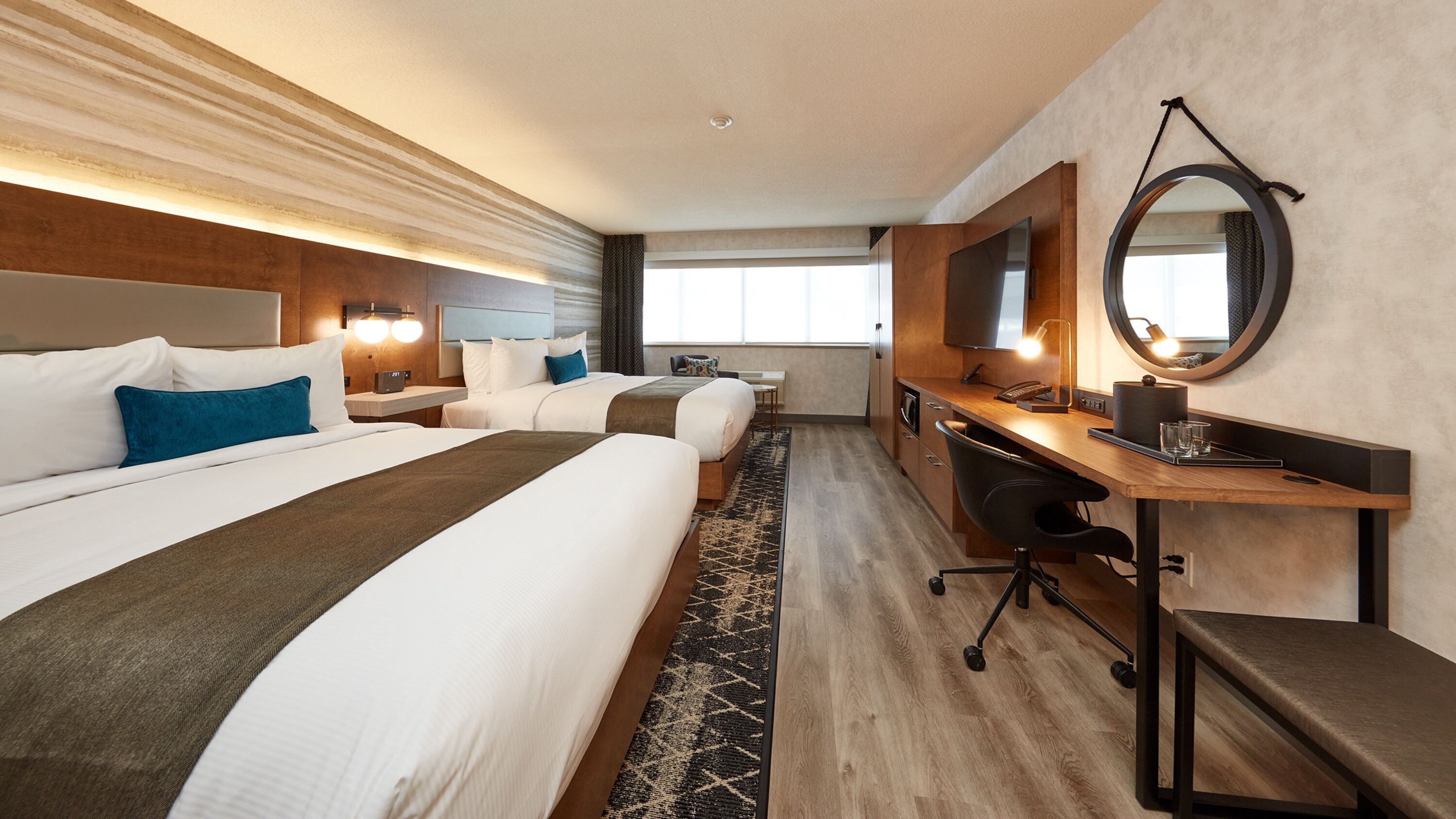 1 bedroom, premium bedding, in-room safe, desk