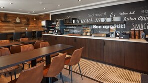 Lobby lounge - Stay Inn (Toronto)