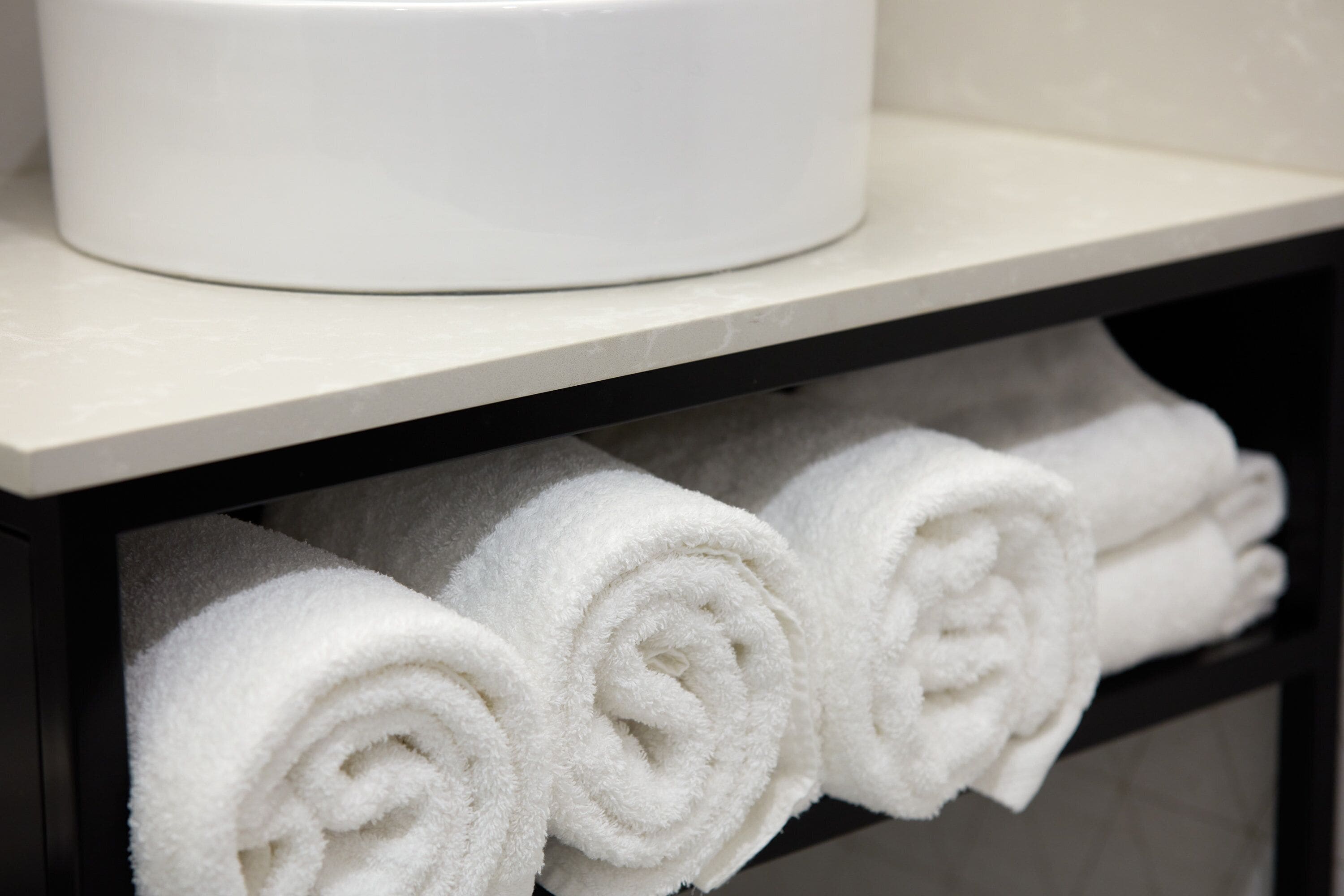 1 bedroom, premium bedding, in-room safe, desk