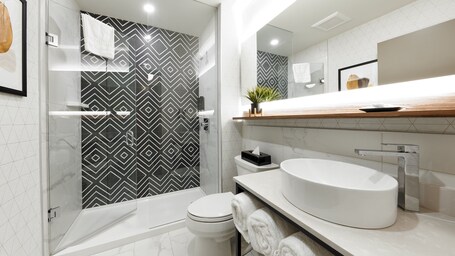 Stay Inn - Image 6