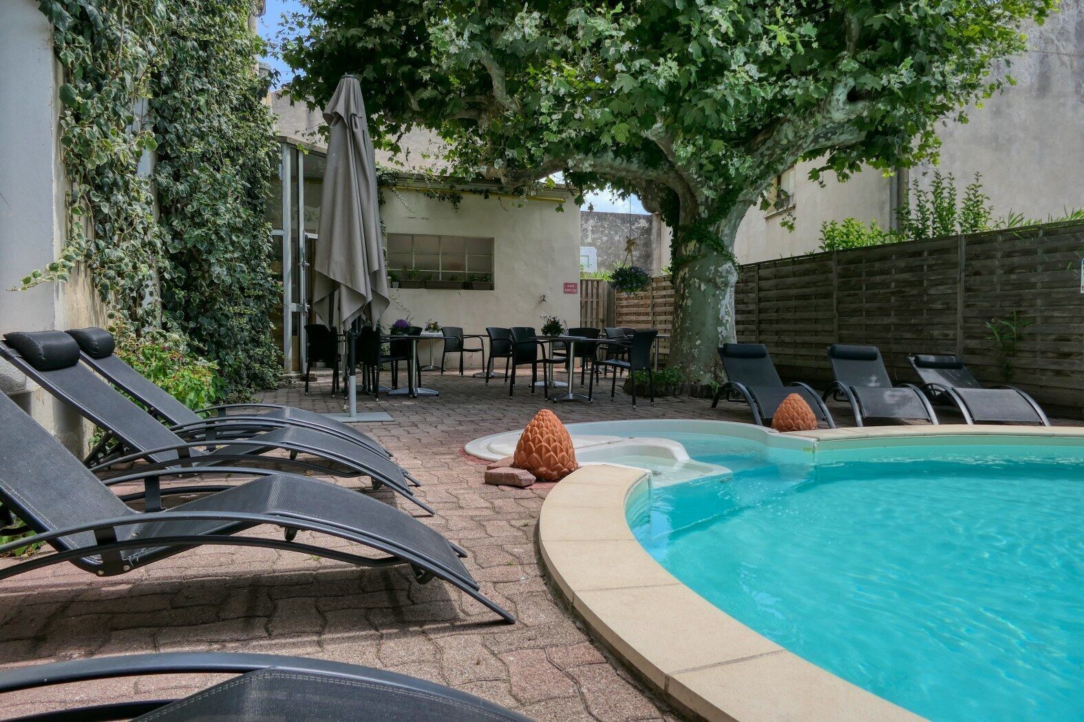 Foto - Cit'Hotel Le Louvre Orange