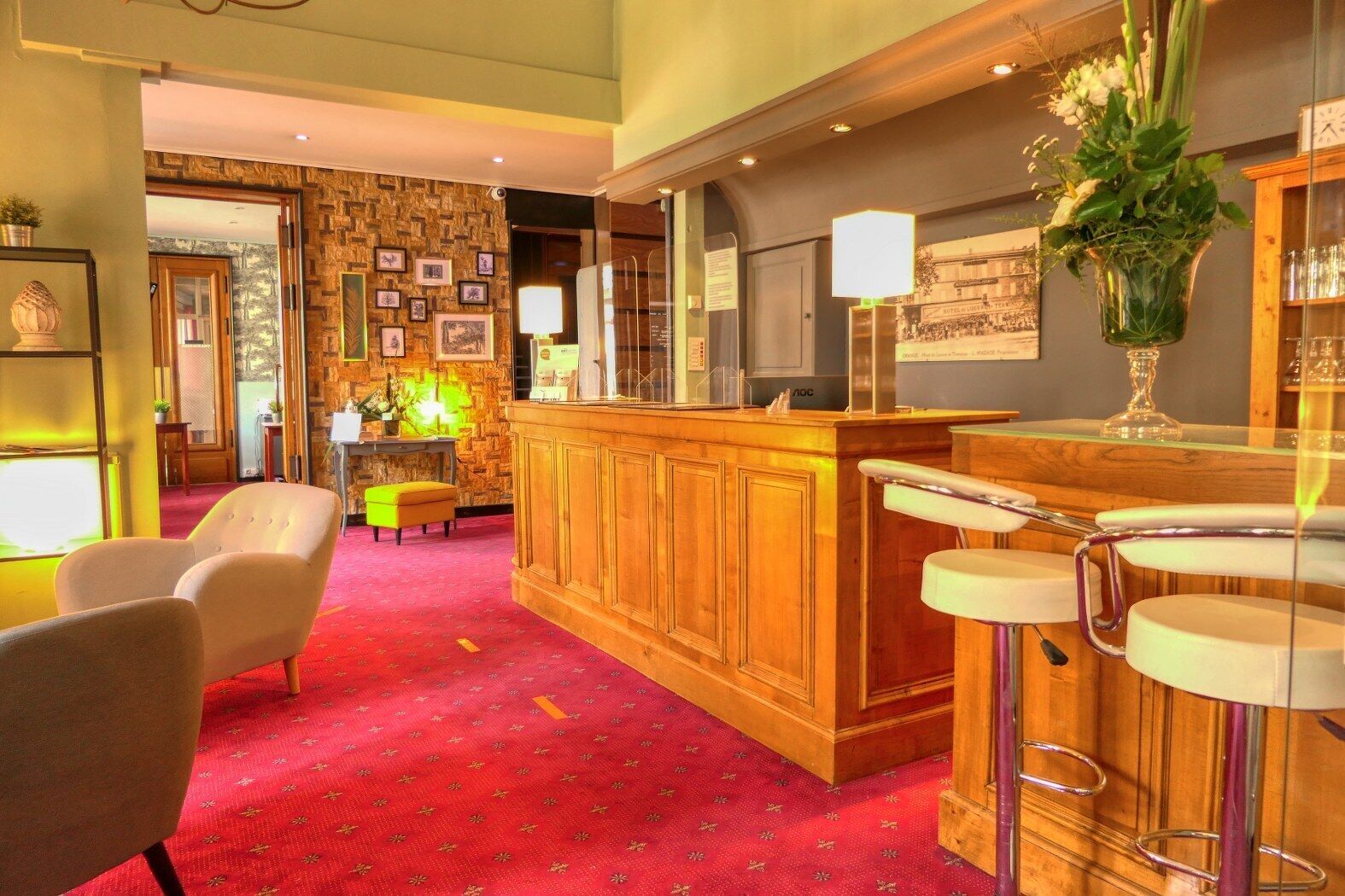 Foto - Cit'Hotel Le Louvre Orange