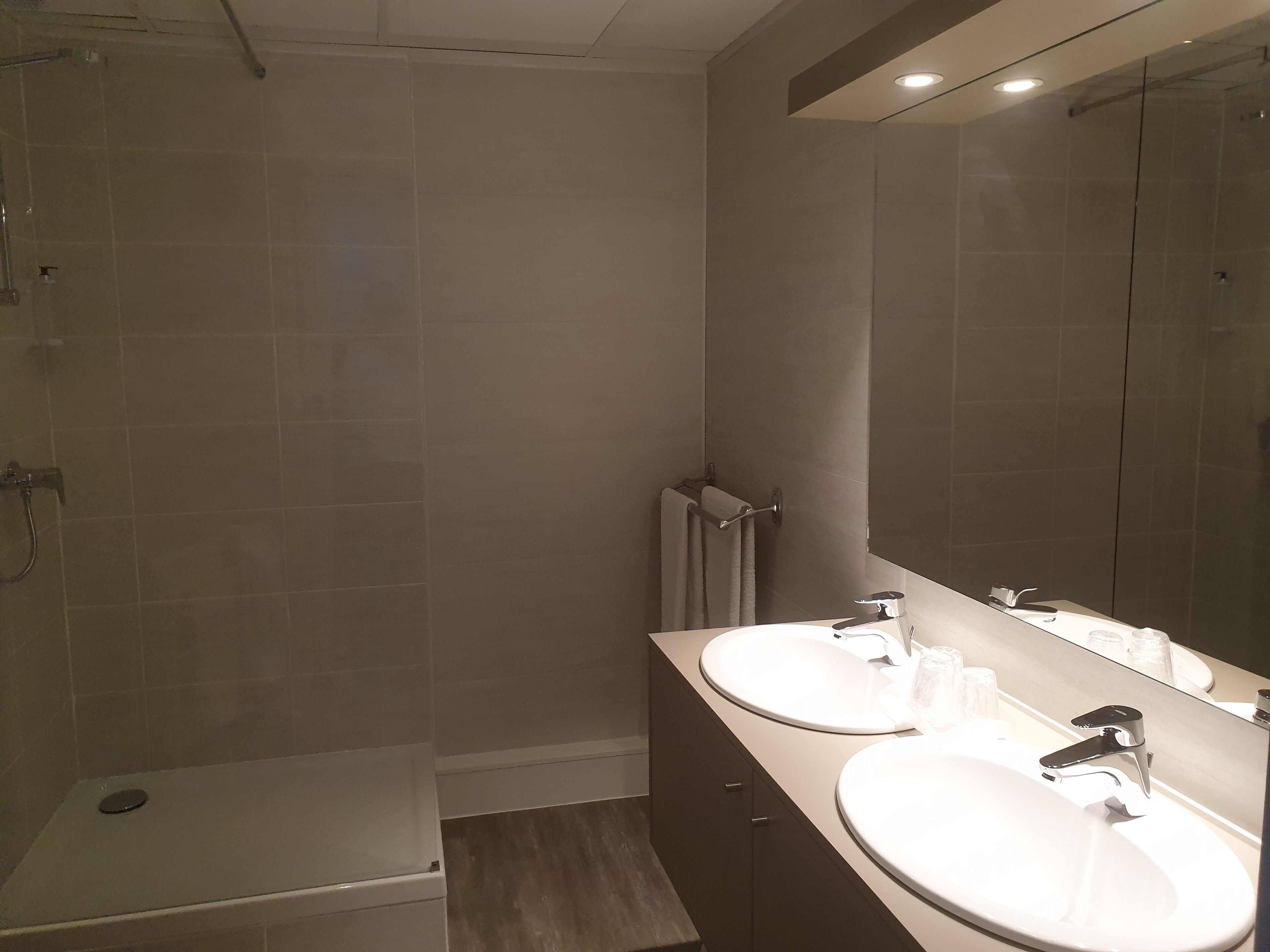 Foto - Cit'Hotel Le Louvre Orange