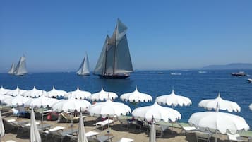 Private beach, sun loungers, beach umbrellas, scuba diving