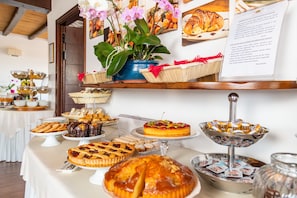 Lunch, dinner served; Mediterranean cuisine, pool views