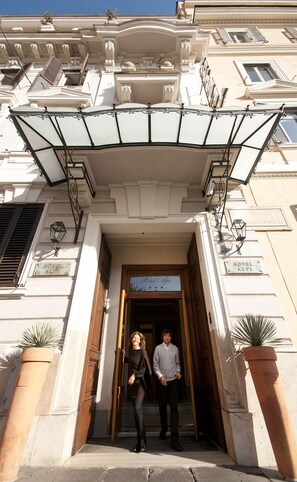 Entrada de la propiedad