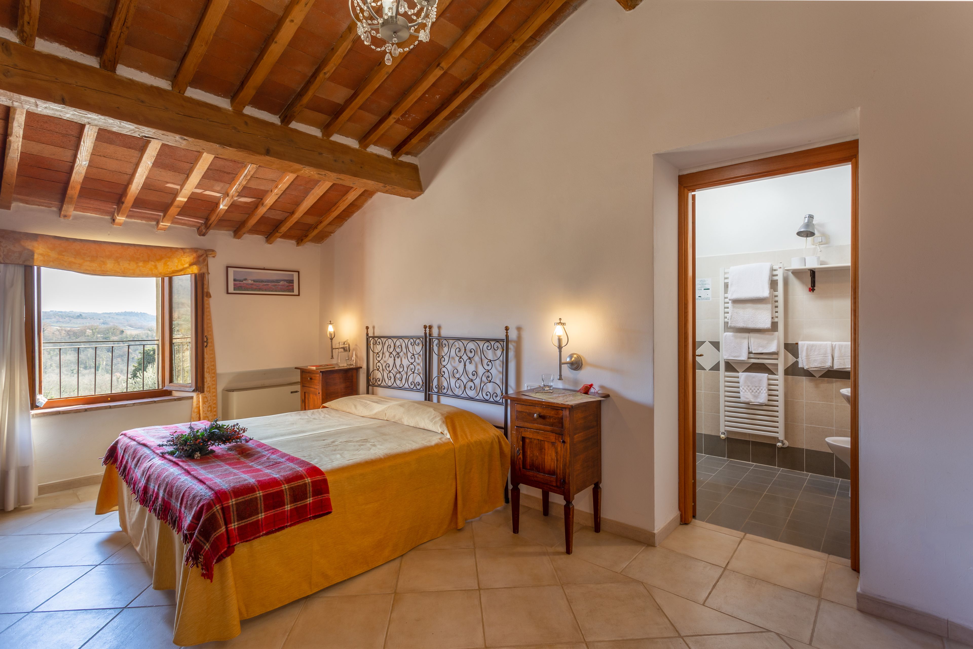 family room | 1 bedroom, premium bedding, in-room safe, desk