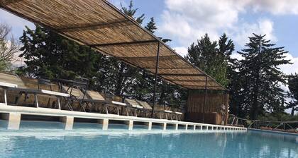 Hotel Casafrassi Wine Resort