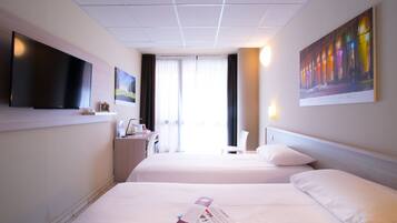 Standard Twin Room | Frette Italian sheets, premium bedding, down duvets, in-room safe