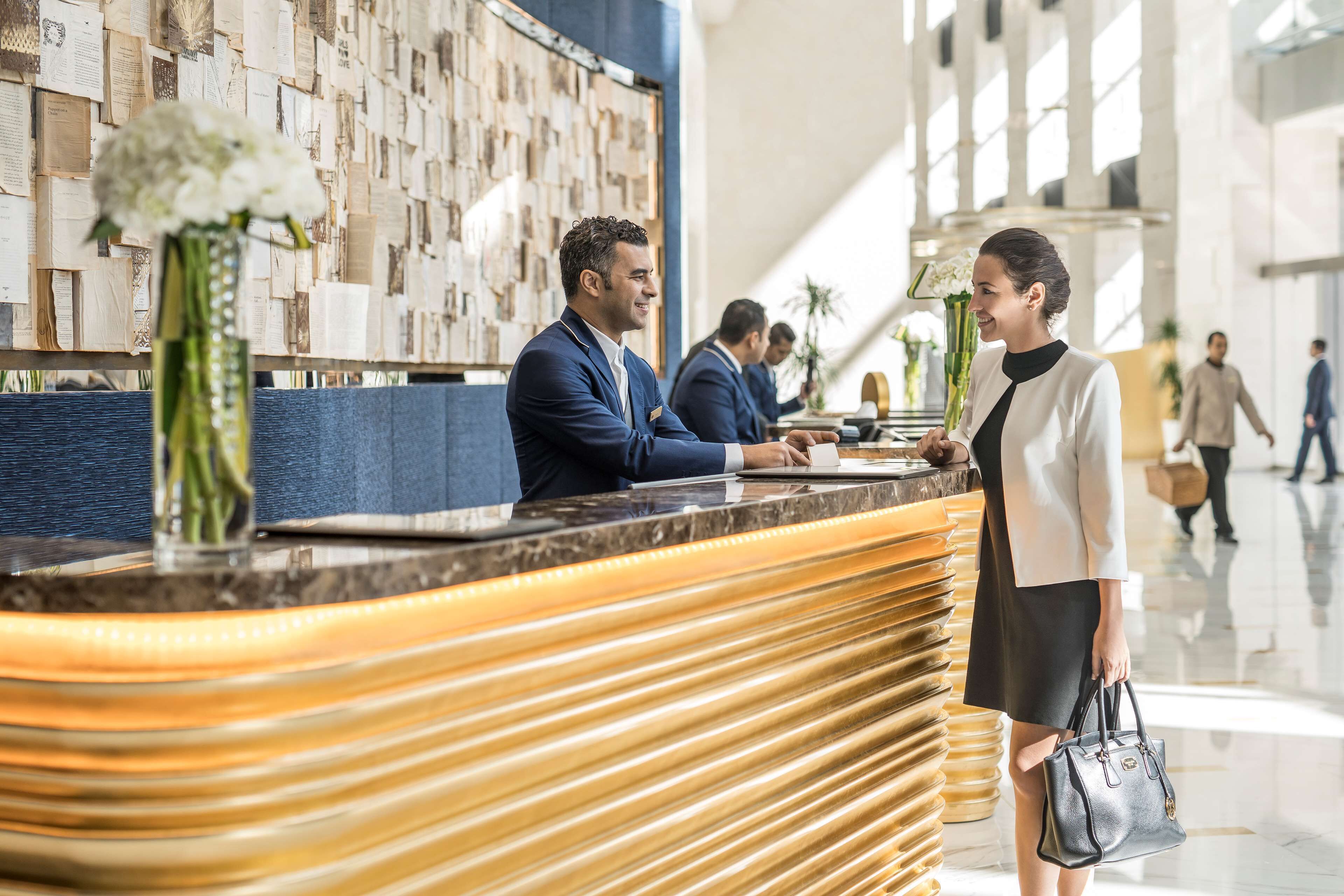 Reception | Shangri-La Dubai, UAE