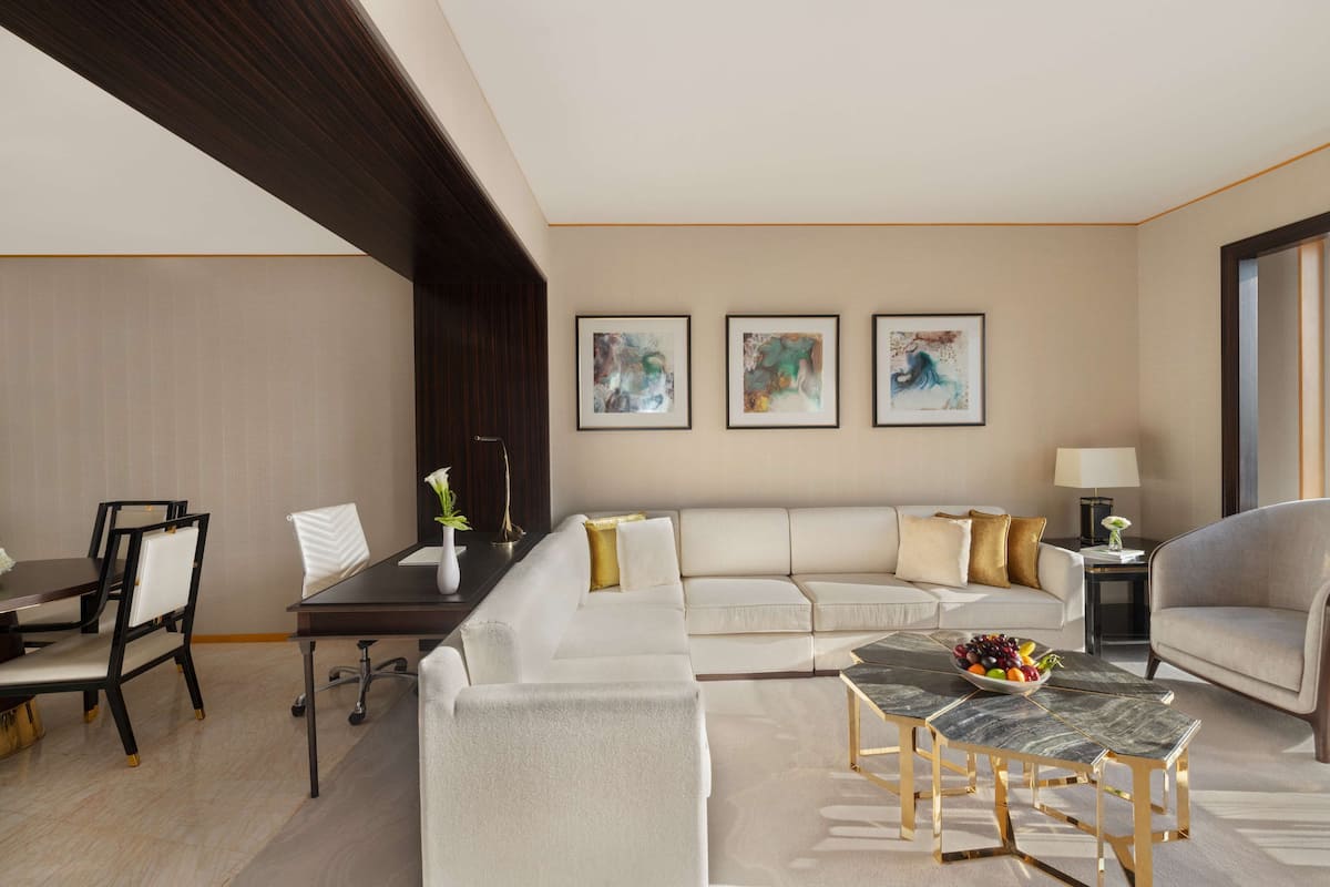 Suite, 1 Bedroom - Exclusive access to the Horizon Club Lounge and breakfast