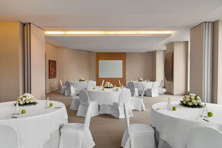 Shangri La Dubai - Image 120