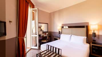 Caja de seguridad en la habitación y escritorio