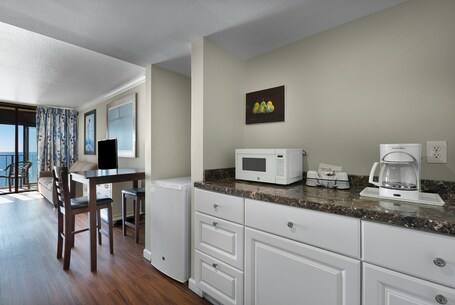 Ocean Reef Resort - Image 21