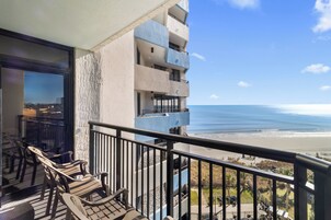 South Tower Angle Ocean View Deluxe Two Bedroom Condo | 露台