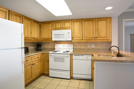 Ocean Reef Resort - Image 51