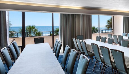 Ocean Reef Resort - Image 27