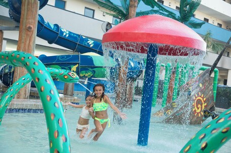 Ocean Reef Resort - Image 48