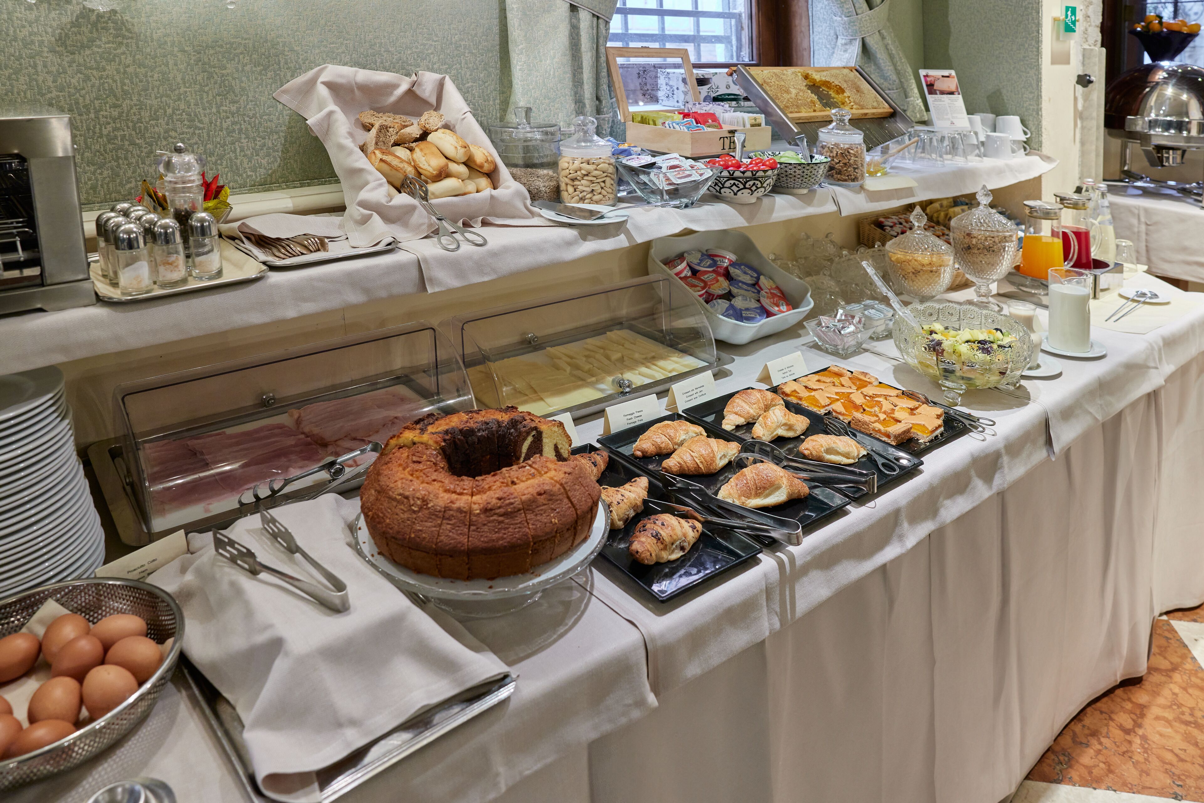 daily buffet breakfast (eur 25 per person)