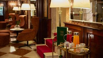 Sala de estar en el lobby