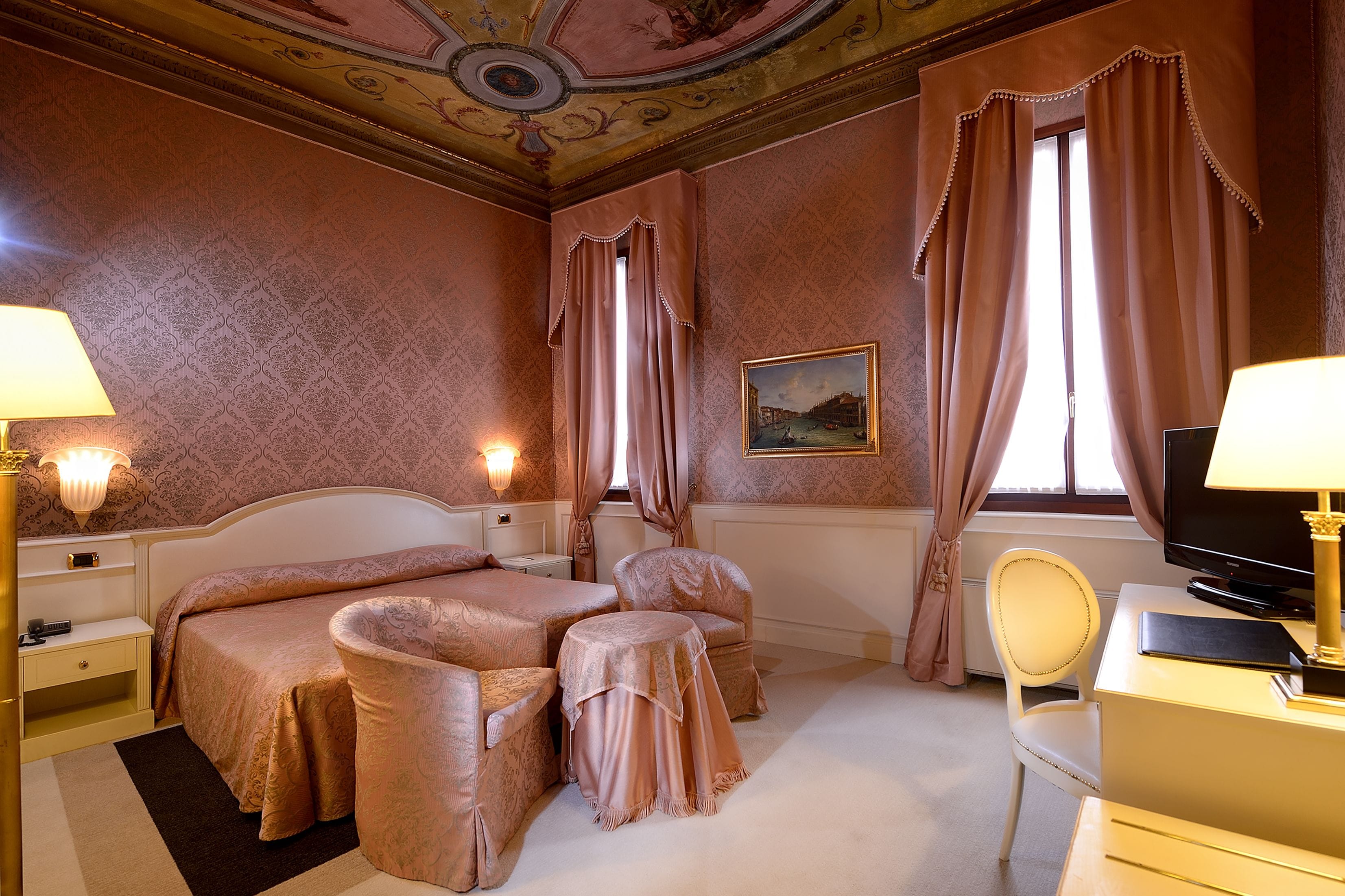 deluxe room | 1 bedroom, frette italian sheets, premium bedding, down duvets