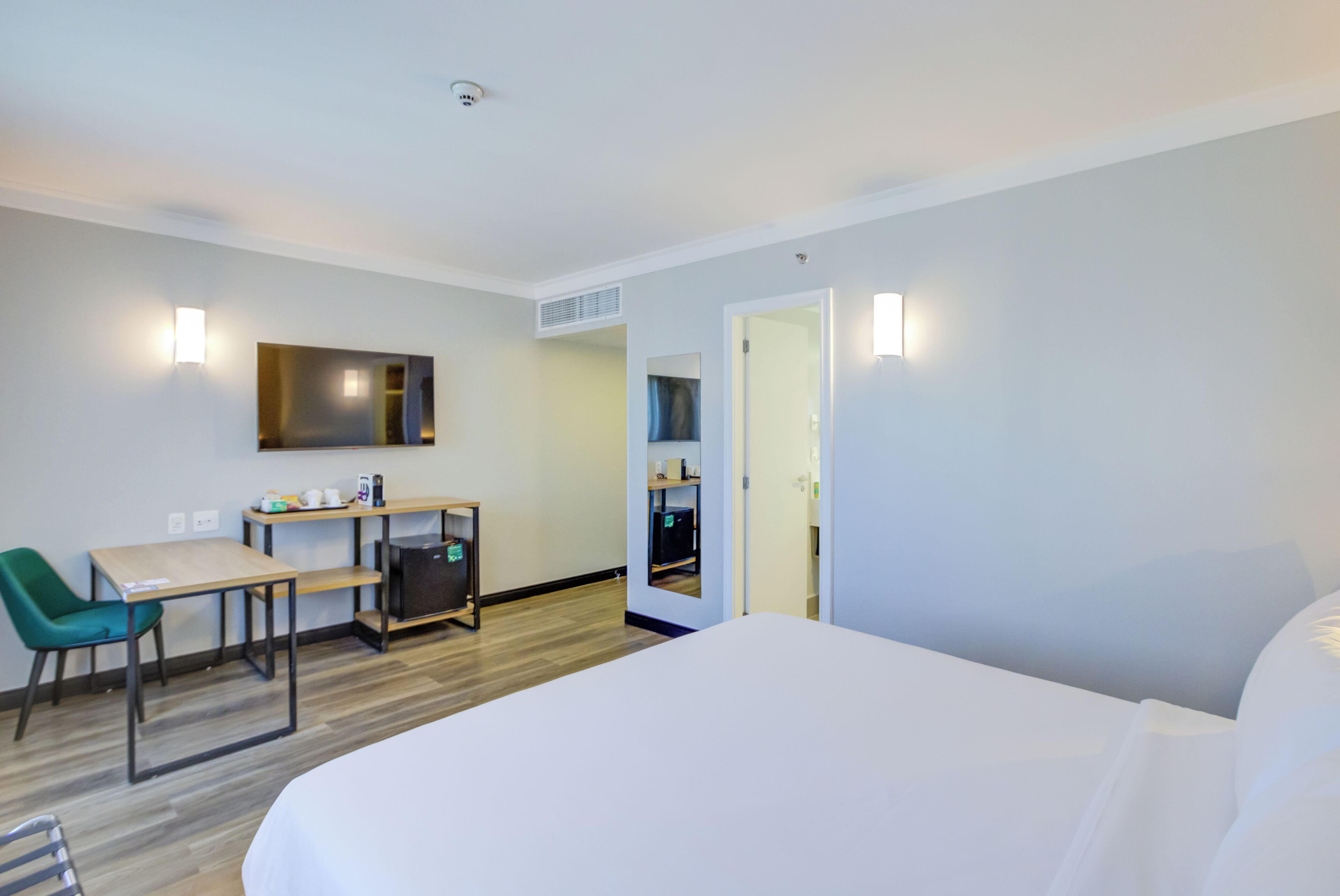 Minibar, in-room safe, desk, blackout curtains