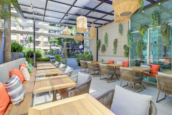 Café da manhã, almoço e jantar