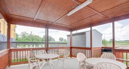 Super 8 by Wyndham Crossville TN