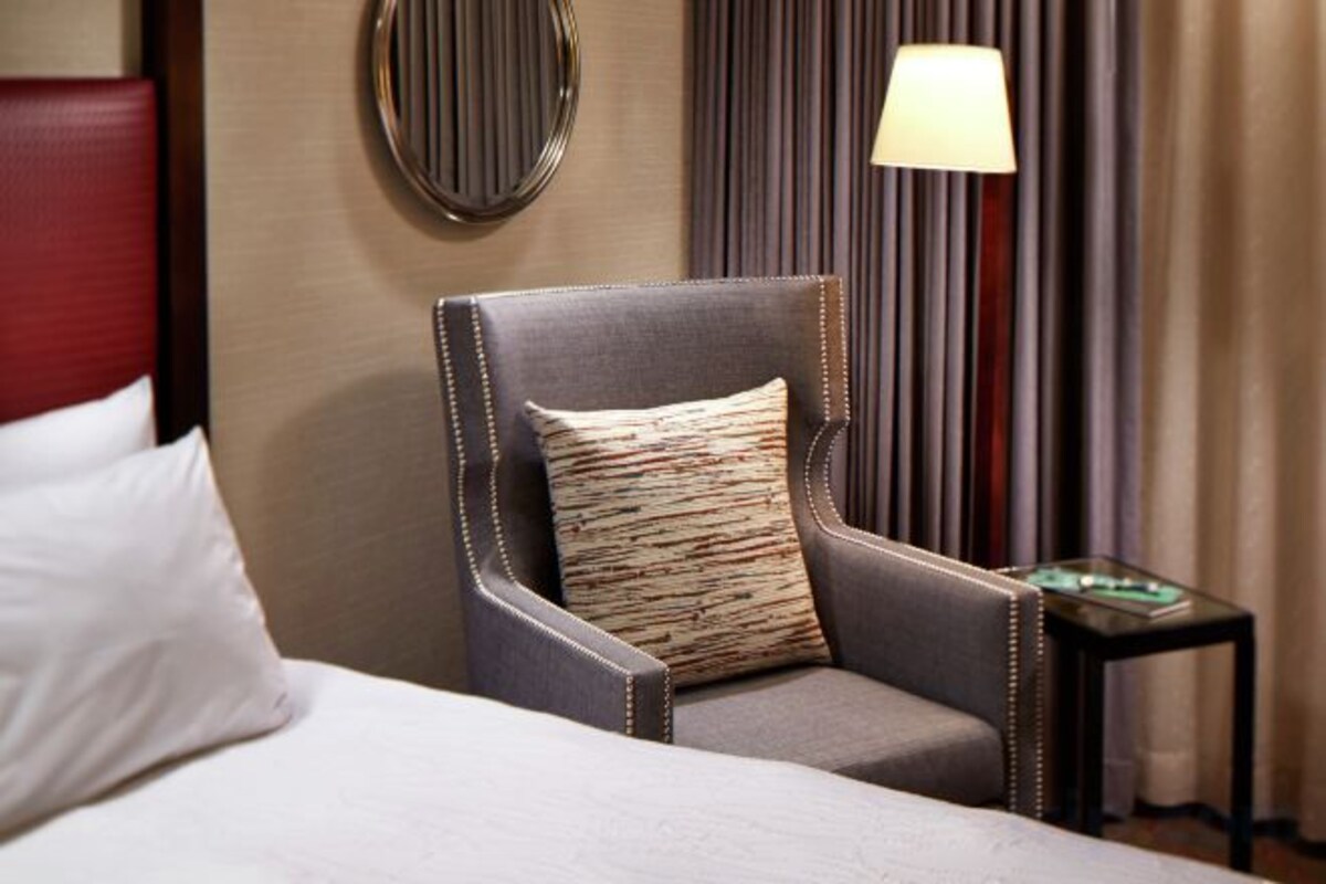 Iron/ironing board, cribs (free), WiFi (free), bed sheets