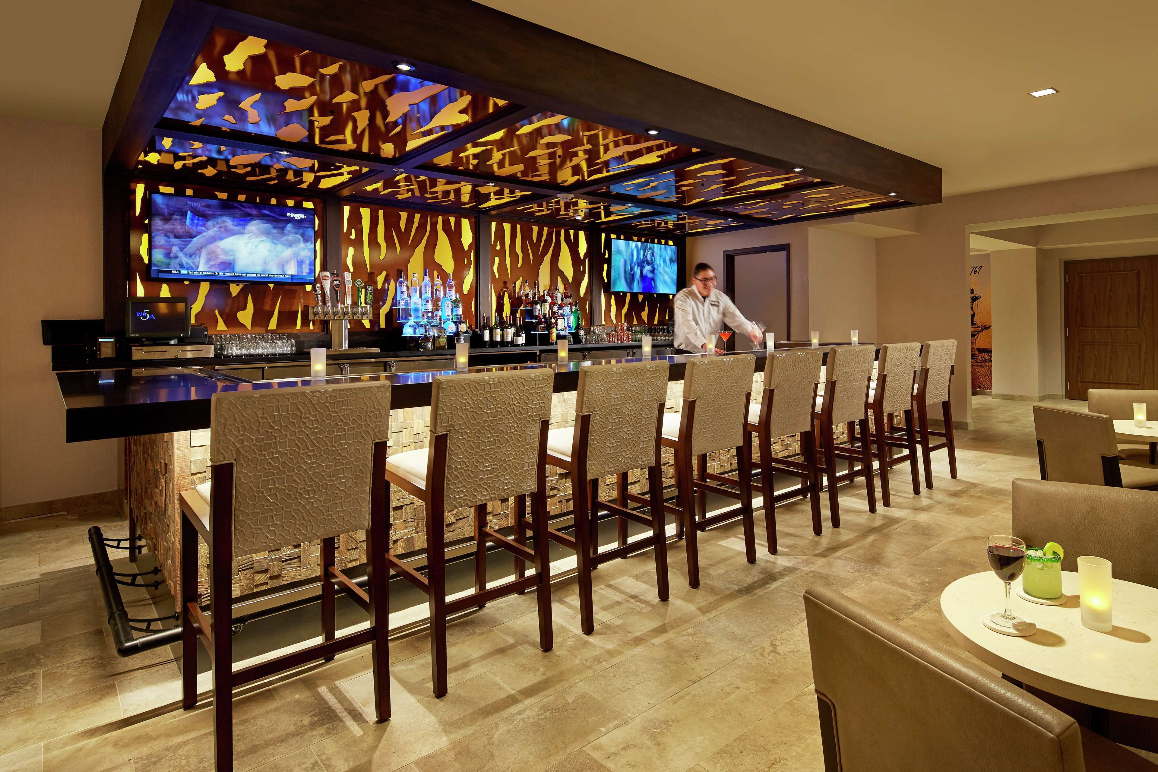 Photo - Hilton Garden Inn San Diego Old Town/Sea World Area