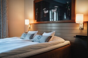 Huvudbyggnaden / Main Building | 1 bedroom, free WiFi, bed sheets