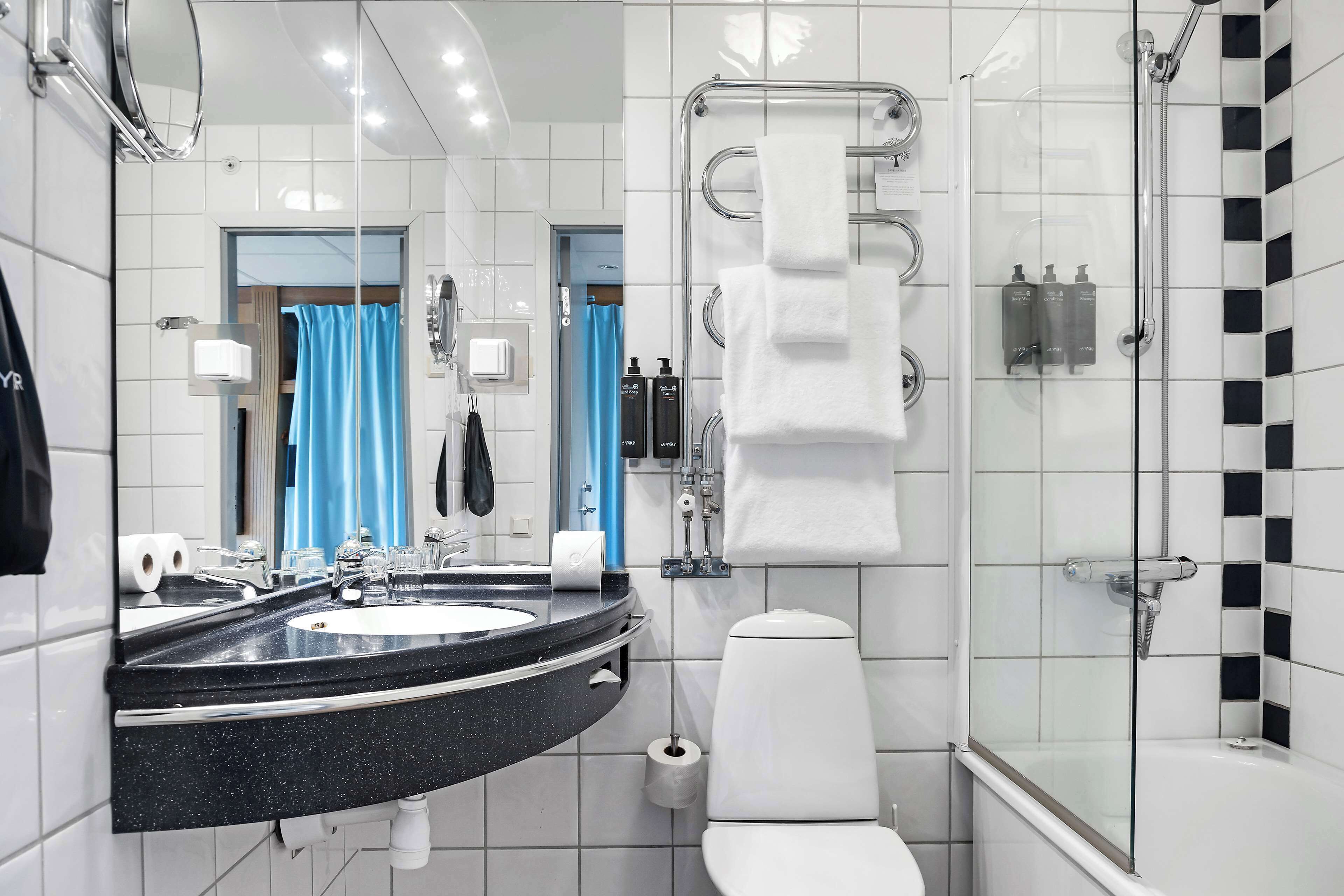 family room, 2 single beds, non smoking (with sofabed) | bathroom | eco-friendly toiletries, hair dryer, towels