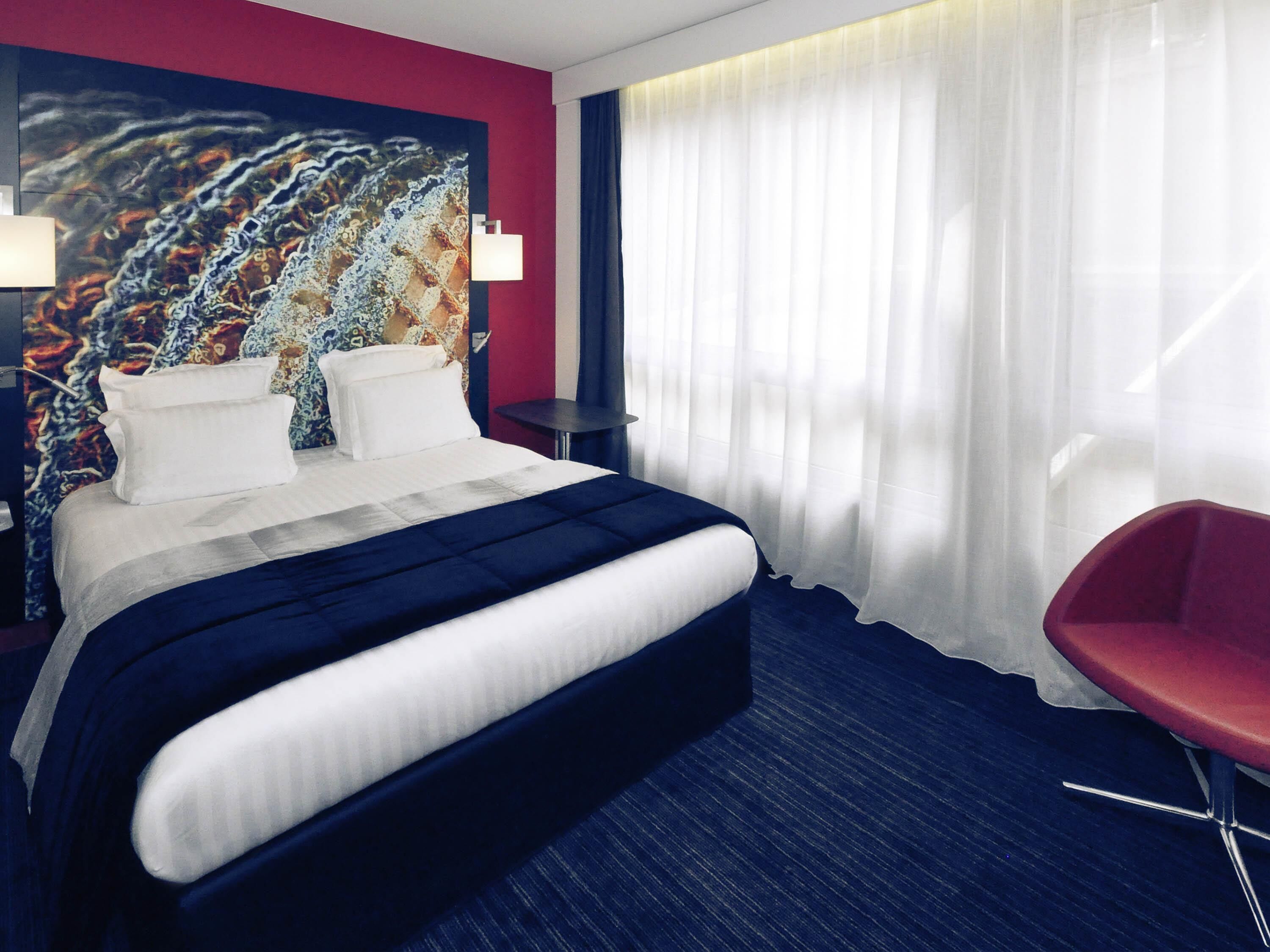 premium bedding, minibar, in-room safe, individually furnished