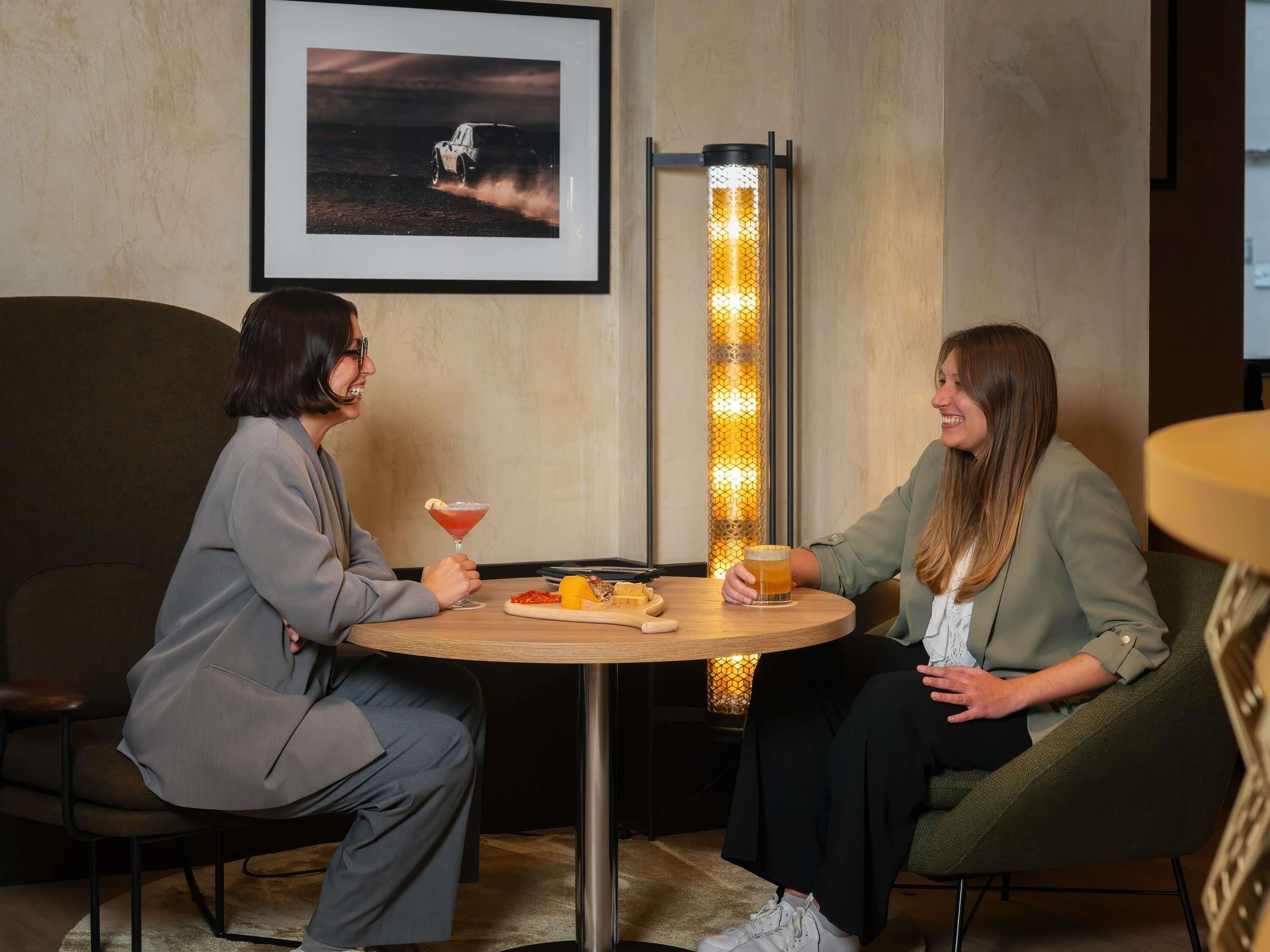 Lobbylounge, tuinzicht, op bepaalde dagen geopend
