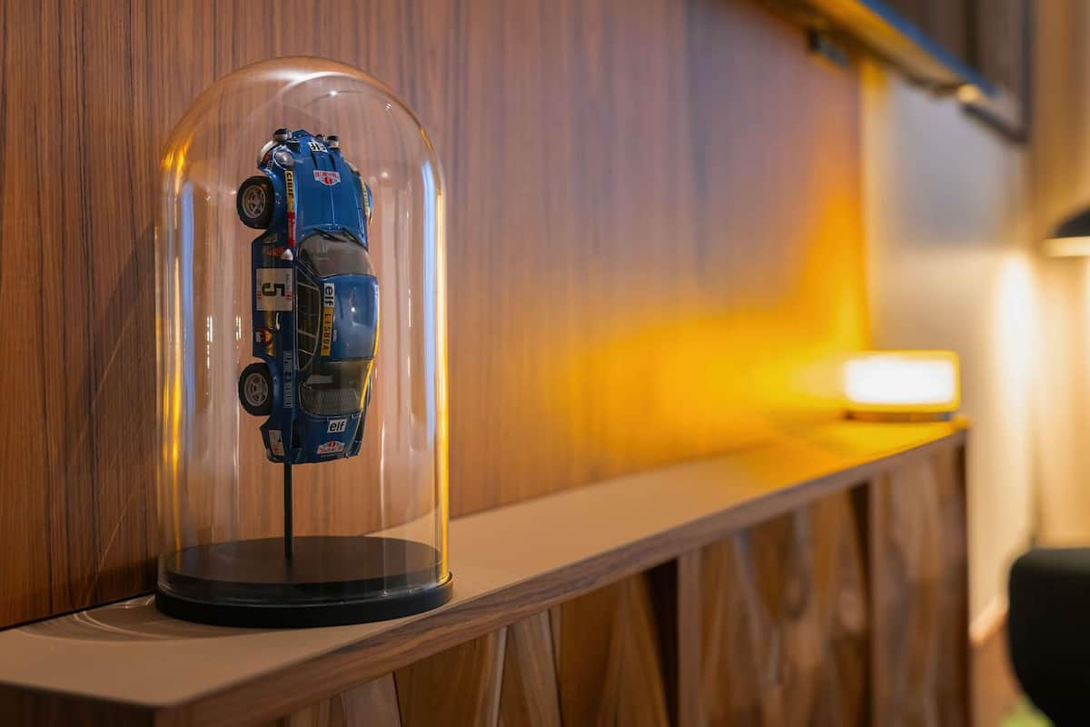 Premium bedding, minibar, in-room safe, individually furnished