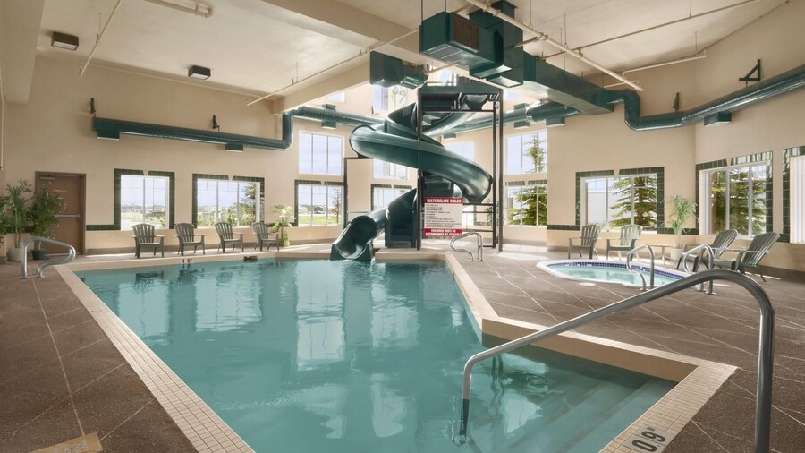 Super 8 by Wyndham Fort St. John BC