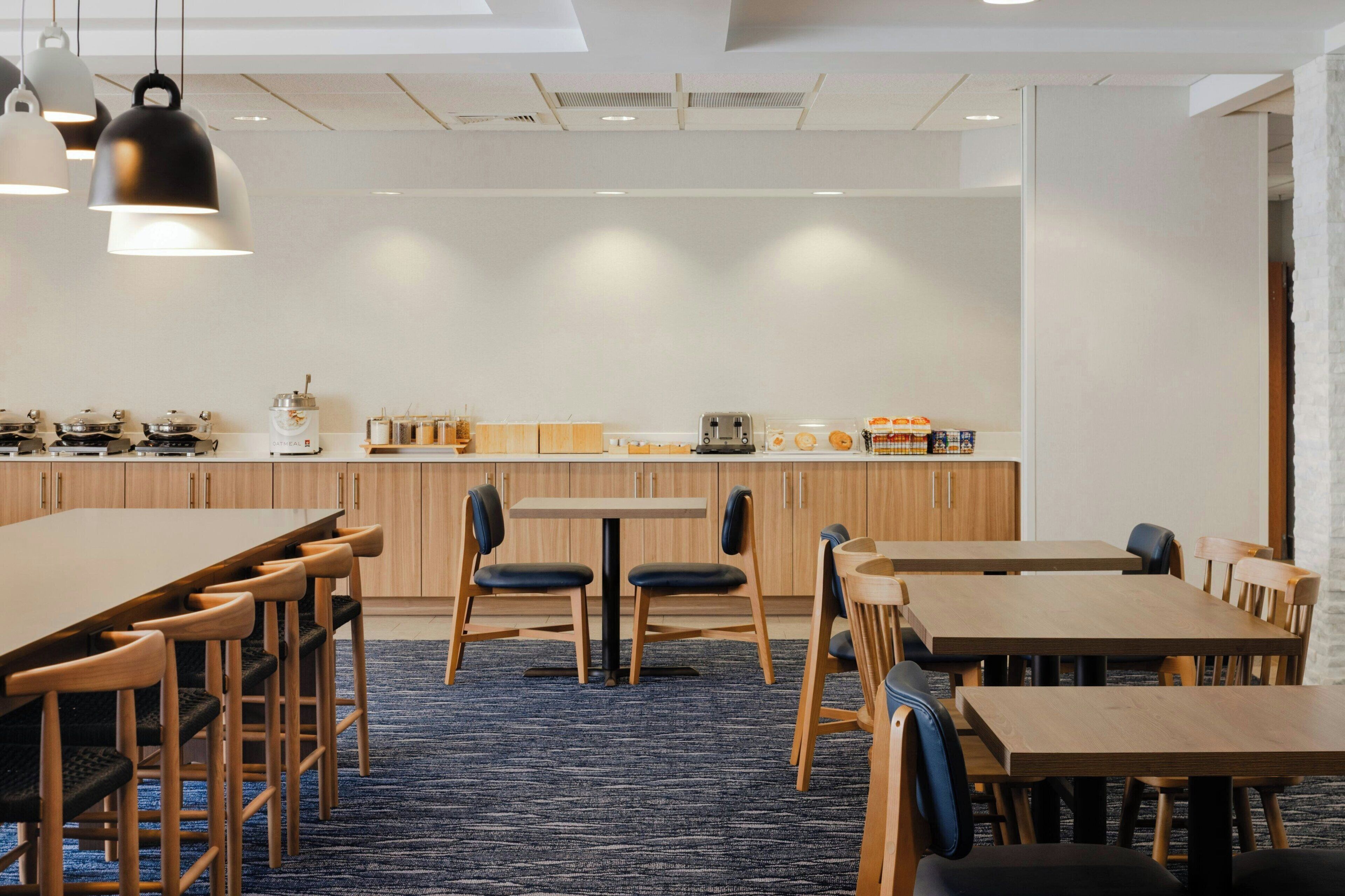 Free daily buffet breakfast